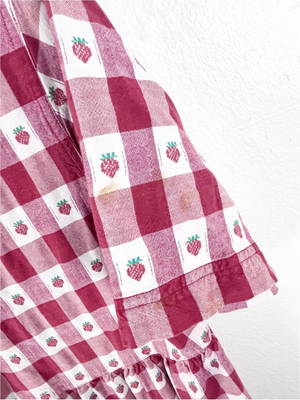 VINTAGE 100% Cotton Red Checkered Strawberries Short Sleeves Button Dress Large - Picture 4 of 9